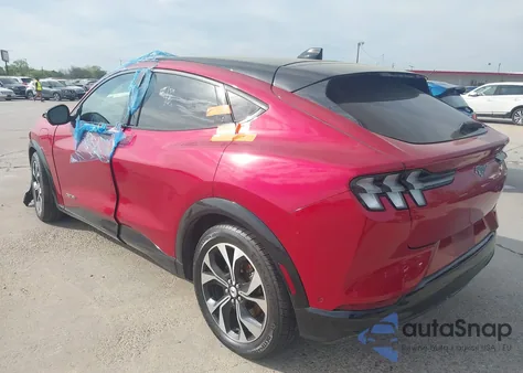 2023 Ford Mustang Mach-E Premium z USA, uszkodzony, nr VIN 3FMTK3SU3PMA96590